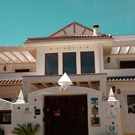 Laurel De La Reina Bed & Breakfast - Boutique La Zubia  Bagian luar foto
