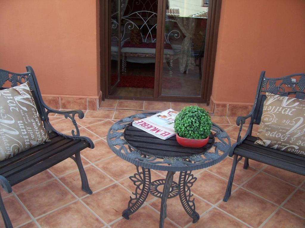 Laurel De La Reina Bed & Breakfast - Boutique La Zubia  Ruang foto