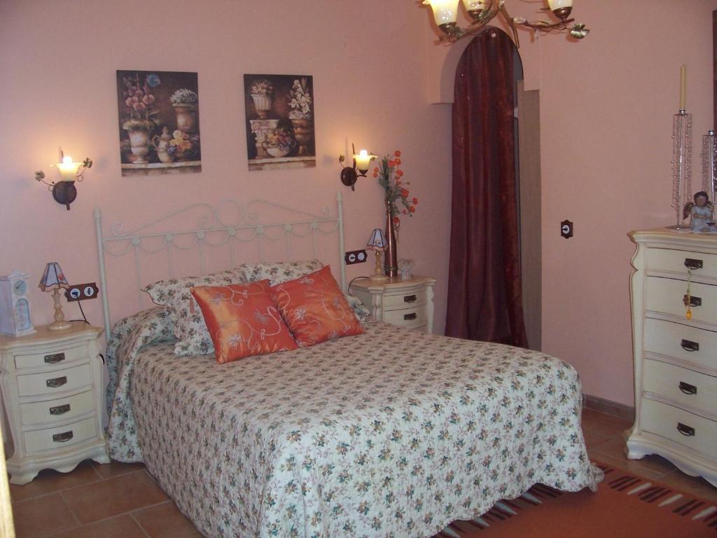 Laurel De La Reina Bed & Breakfast - Boutique La Zubia  Ruang foto
